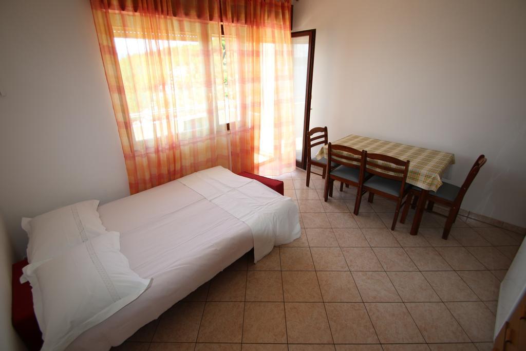 Villa Stipe Lokva Rogoznica Zimmer foto